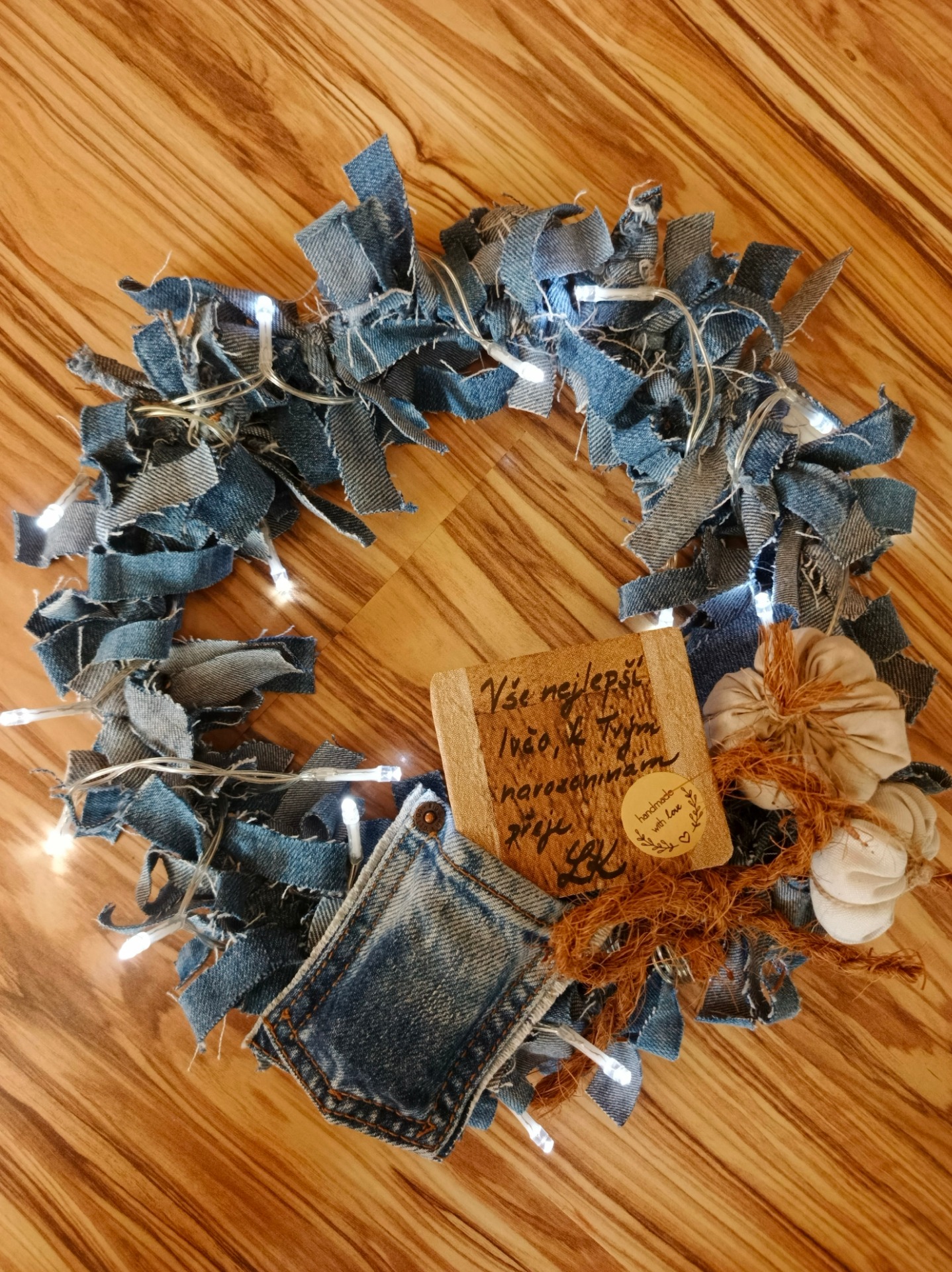 věnec k narozeninám, svatební dar, upcyklace DÁRKOMAT
