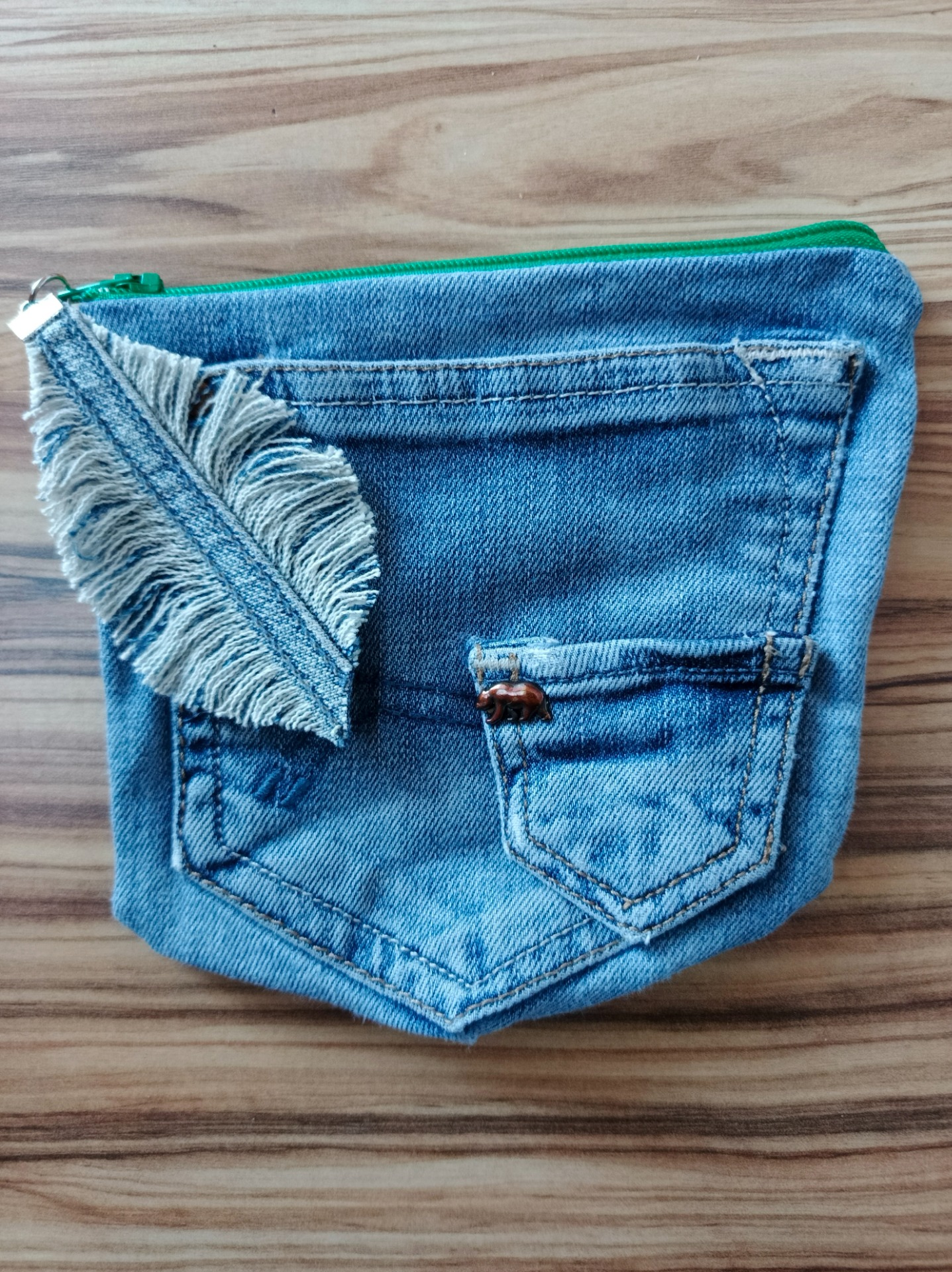 přední stran taštičky